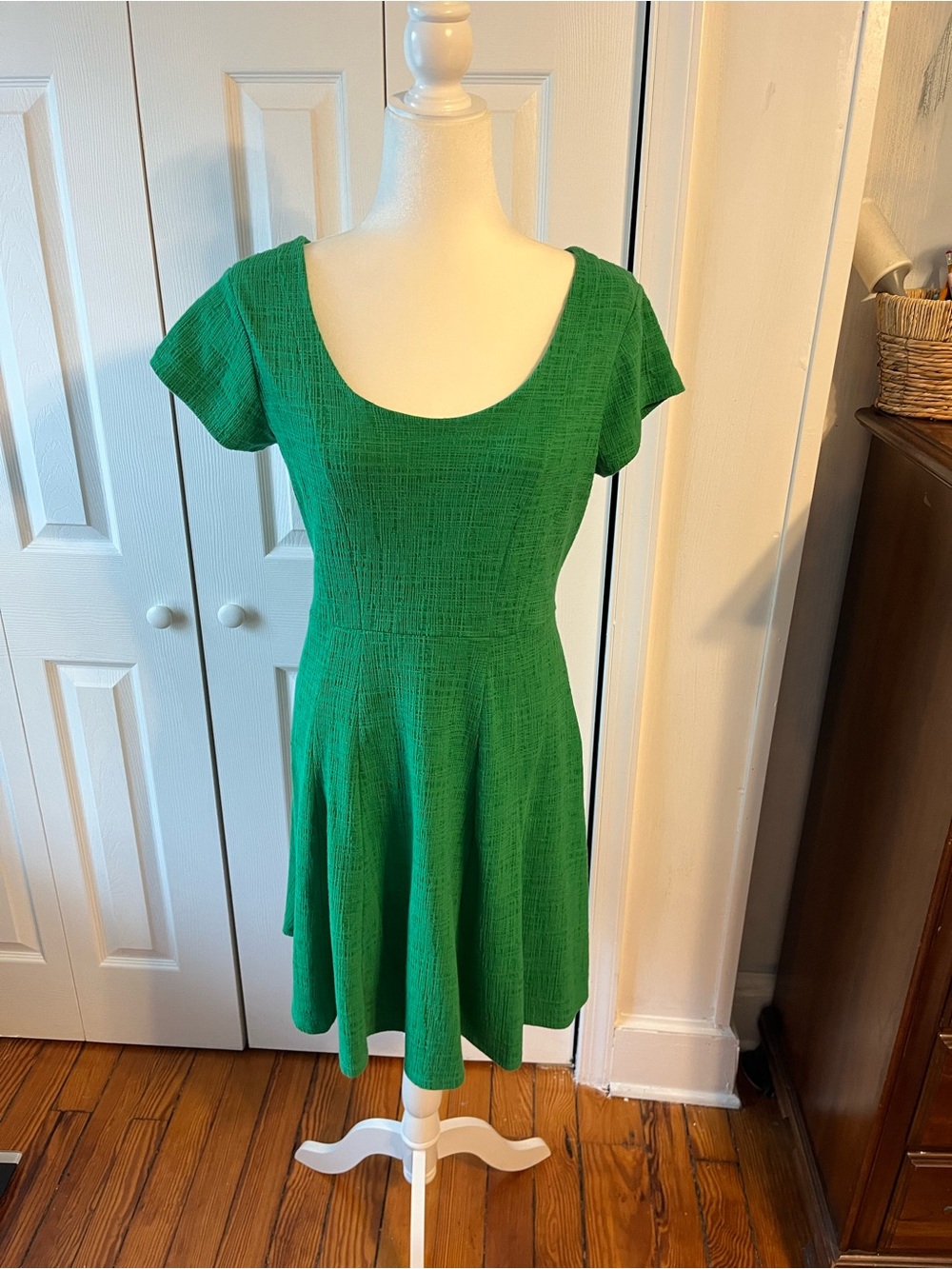 Anthropologie Emerald Green Scoop-Neck Fit & Flare Midi Dress